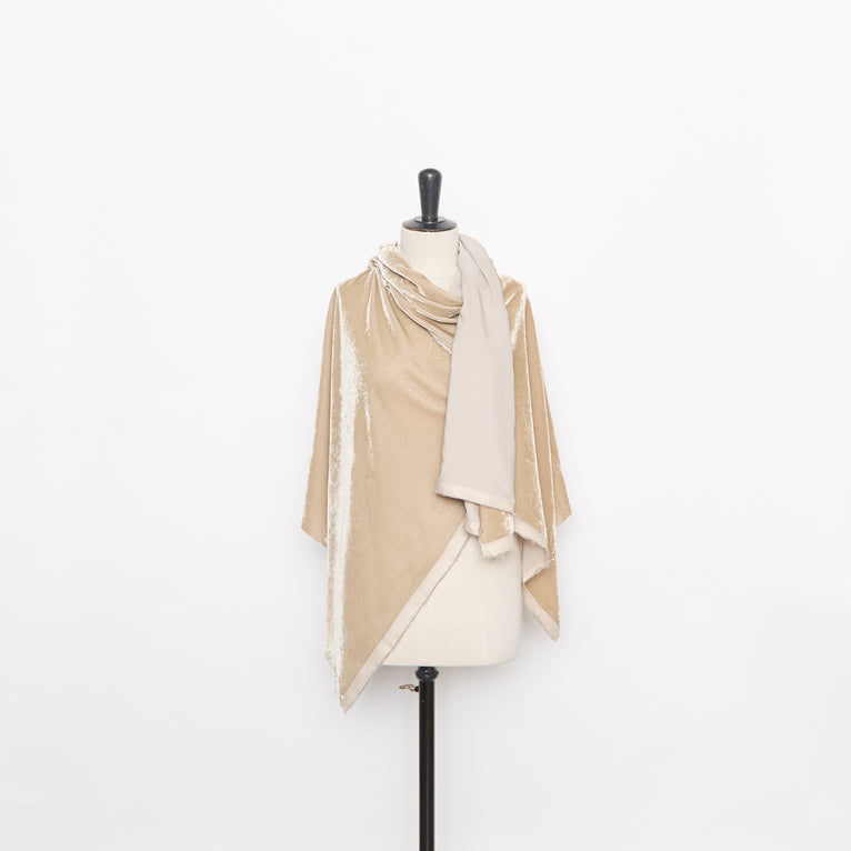 T26M15690 | Viscose &amp; Silk Velvet - view 2