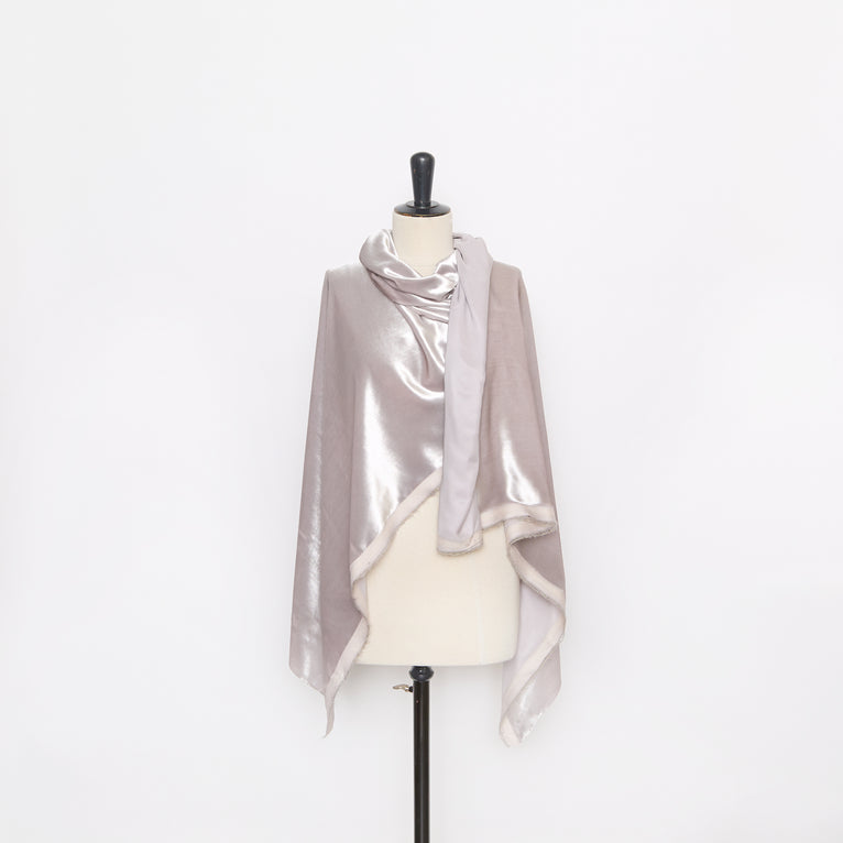 T26M15692 | Viscose &amp; Silk Panne Velvet - view 2