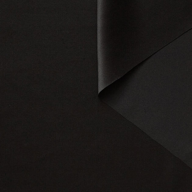 T26M15724 | Satin Stretch en Soie