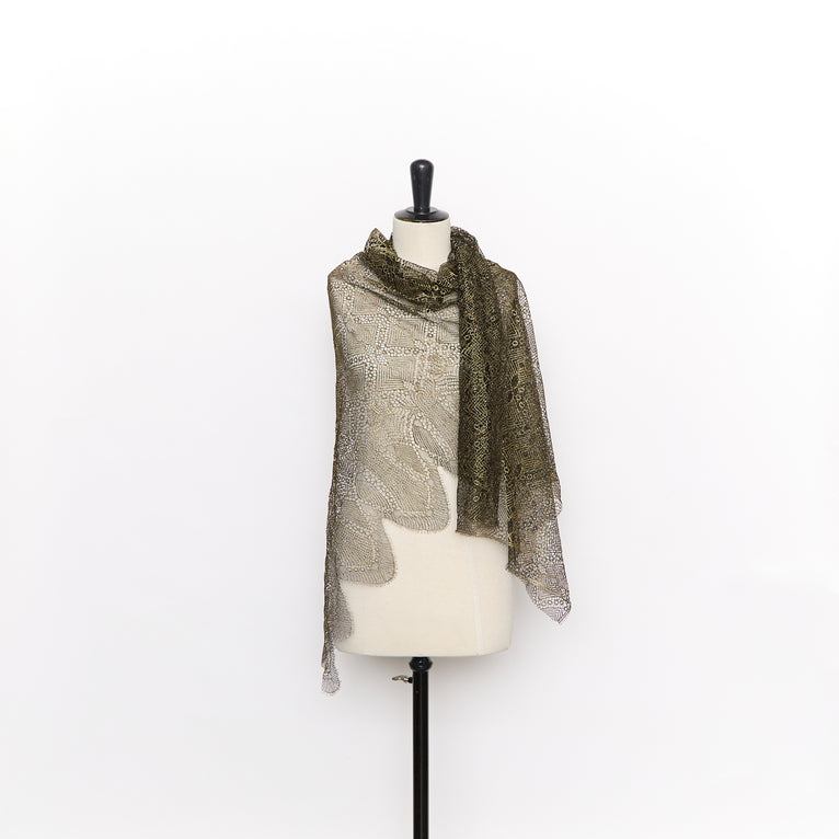 T26M15736 | Gold Openwork Lace - view 2