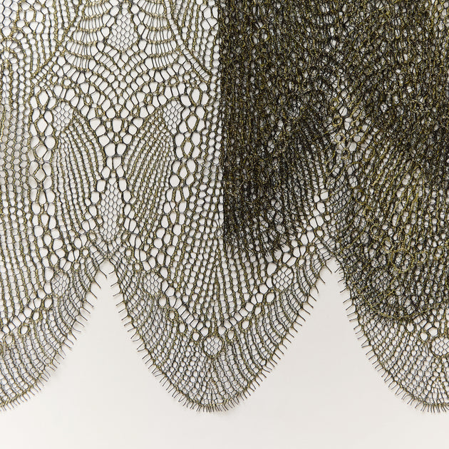 T26M15737 | Gold Openwork Galloon Lace 15cm