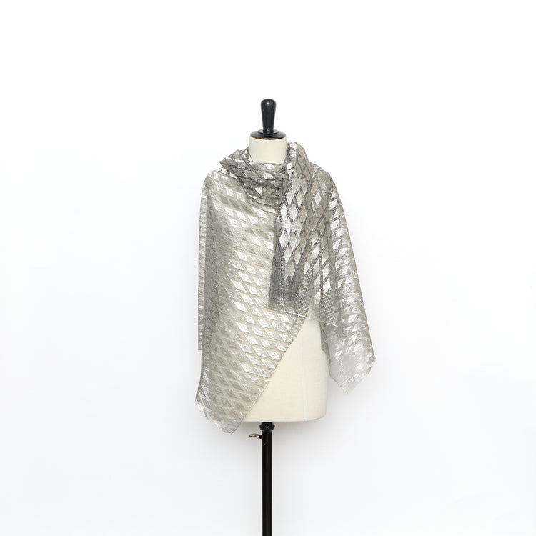 T26M15745 | Lamé Diamond Fishnet - view 2