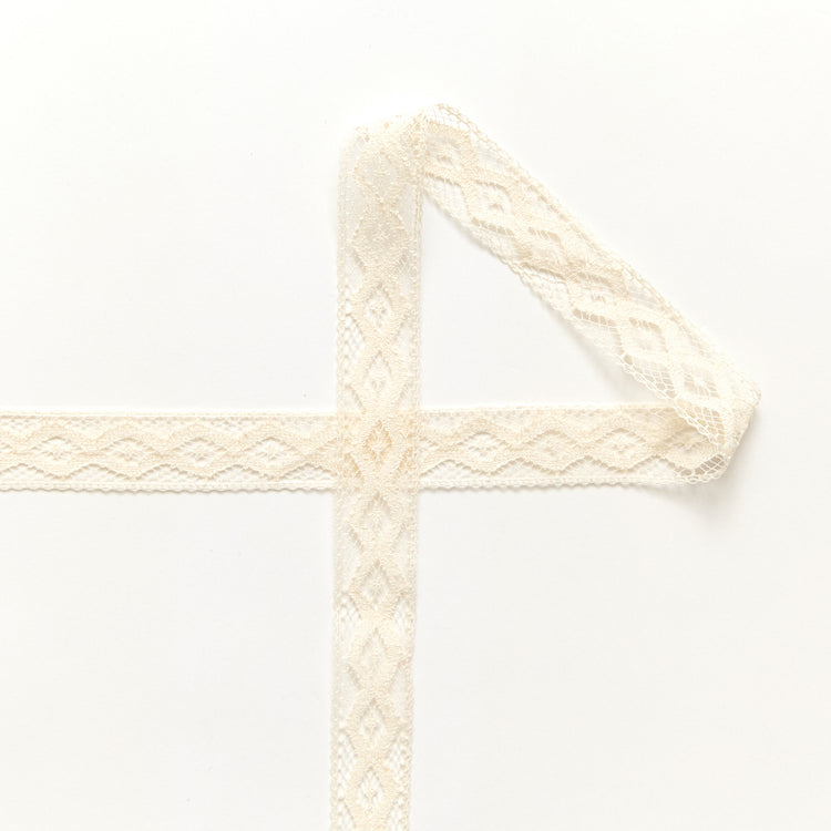 T26M15753 | Diamond Cotton Galloon 2cm - view 1