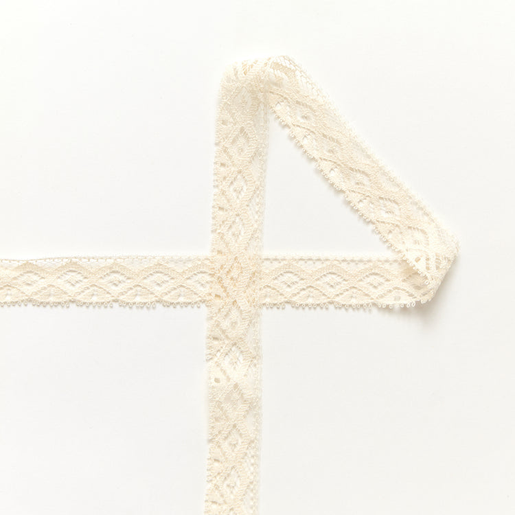 T26M15754 | Diamond Cotton Galloon 2cm - view 1