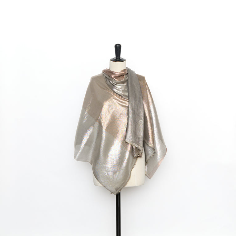 T26M15760 | Striped Lamé Silk Gazar - view 2