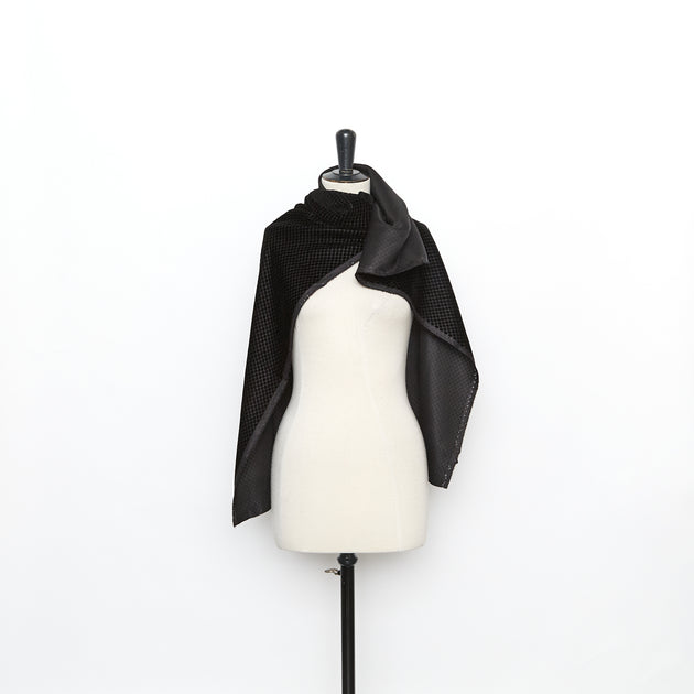 T26M15780 | Diamond Silk & VIscose Velvet