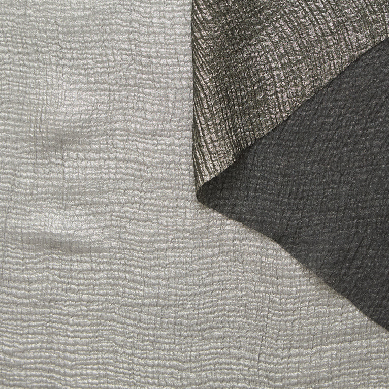 T26M15783 | Crêpon Laminé en Soie - vue 4