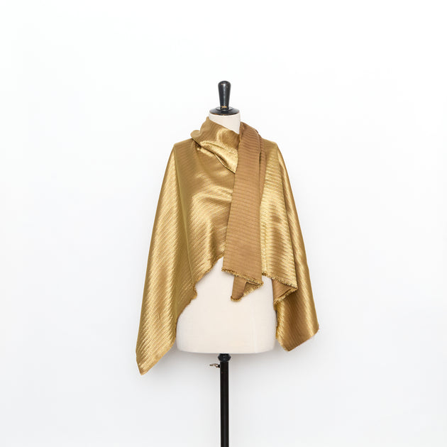 T26M15788 | Light Lamé Silk Natté