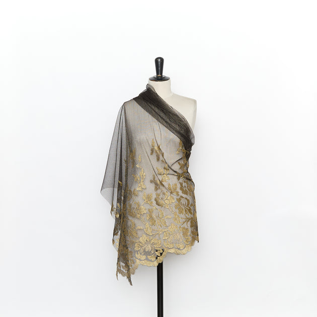 T26M15801 | Gold Floral Lace