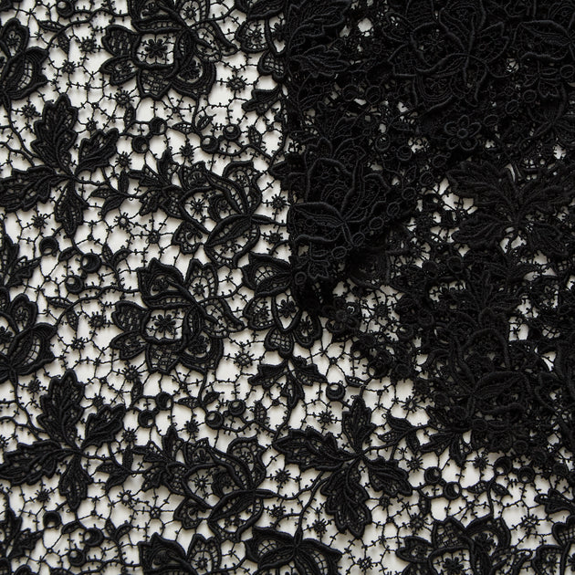 T26M15854 | Floral Cotton Guipure