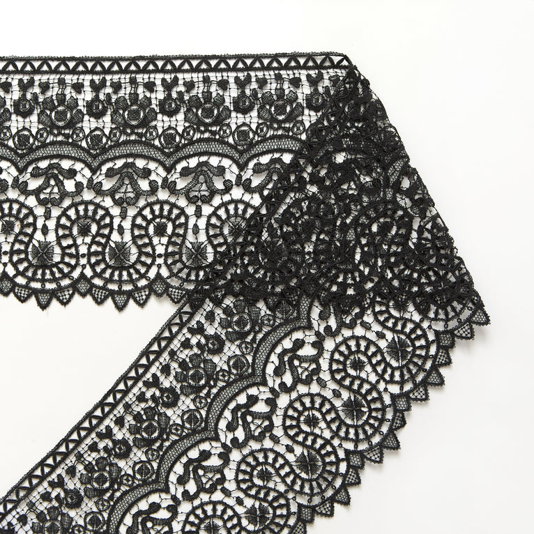 T26M15858 | Floral Cotton Galloon Guipure 19cm - view 4