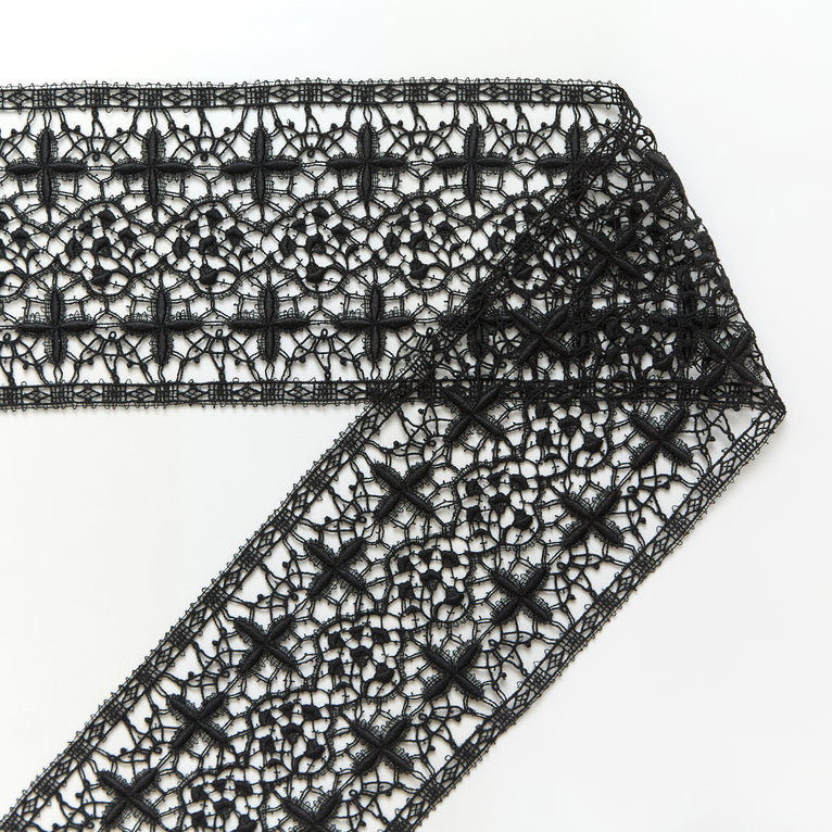 T26M15861 | Floral Cotton Galloon Guipure 13cm - view 4