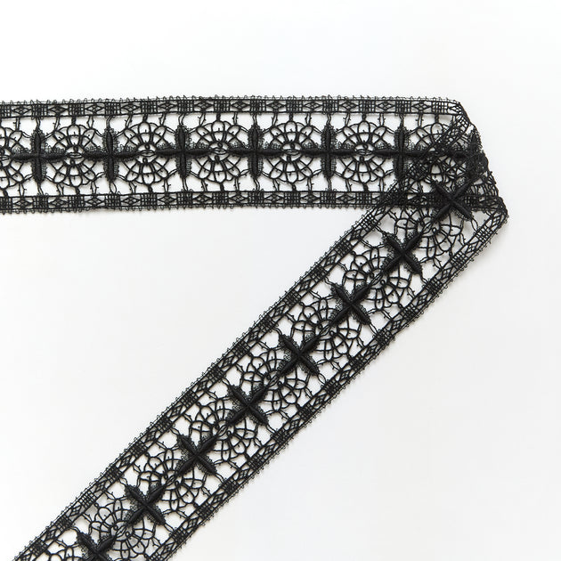 T26M15862 | Floral Cotton Galloon Guipure 6cm