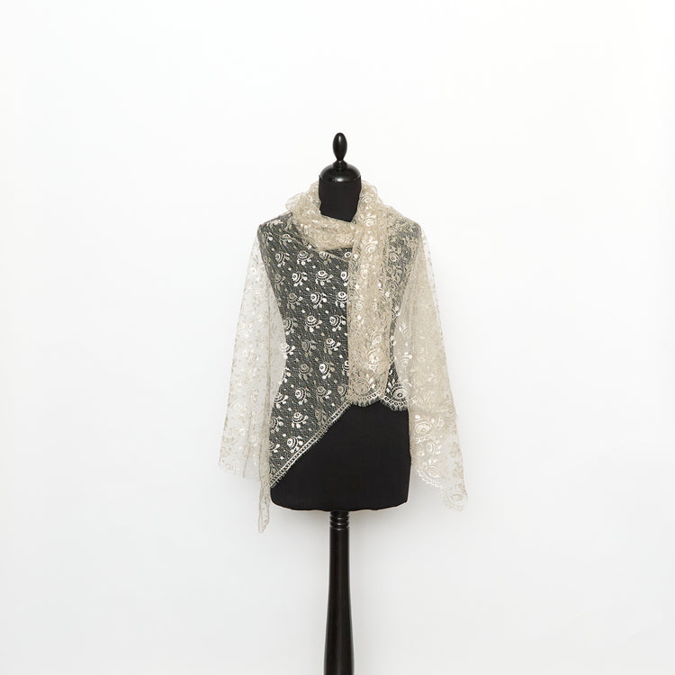 T26M15878 | Silver Floral Lace - view 2