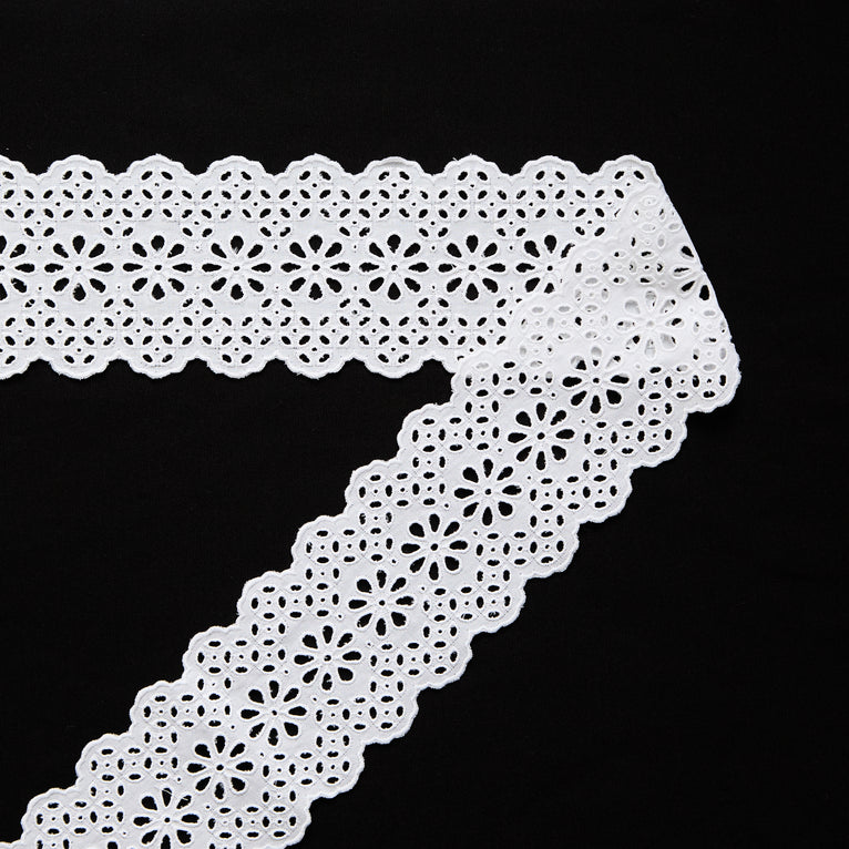 T26M15908 | Broderie Anglaise on Galloon Cotton Voile 6cm - view 1