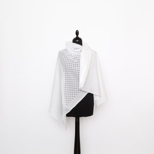 T26M15914 | Broderie Anglaise On Cotton Voile