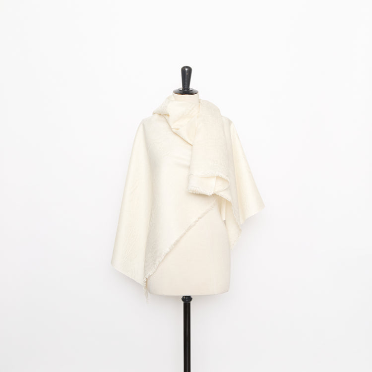 T26M15928 | Moiré Tussah Silk Jacquard - view 2