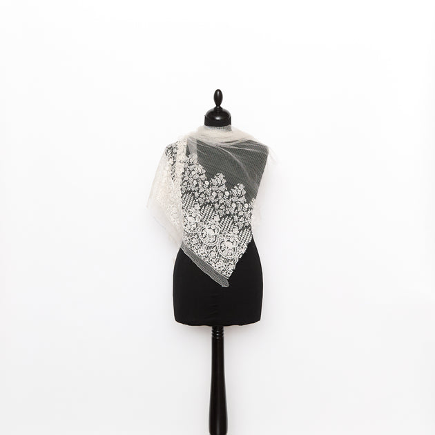 T26M15959 | Light Floral Lace