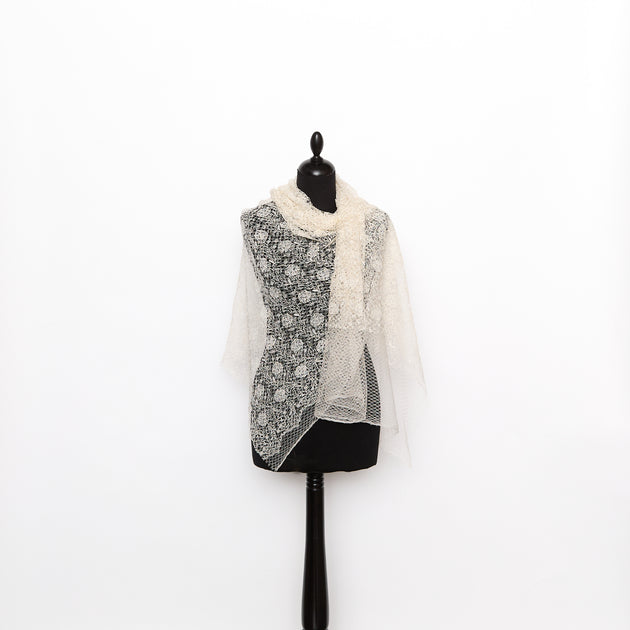 T26M15990 | Floral Lace