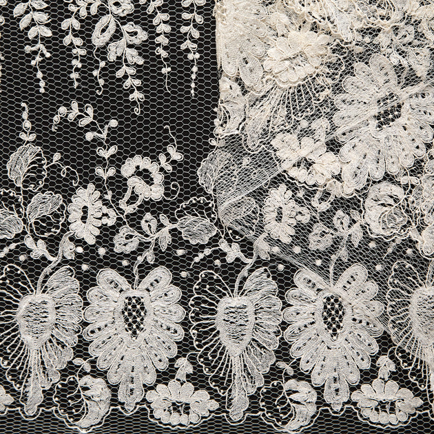 T26M16001 | Floral Lace