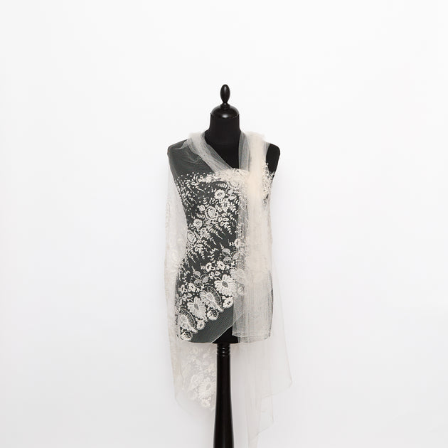 T26M16001 | Floral Lace