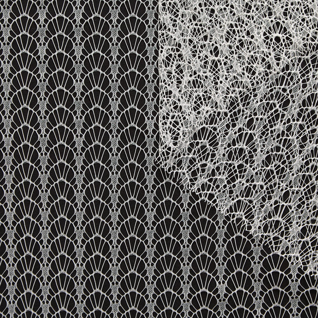 T26M16015 | Scales Fishnet