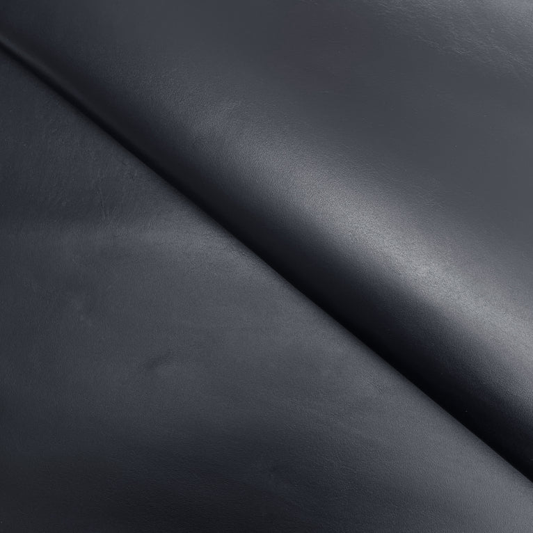 C22B00021 | Supplue box calfskin - view 1