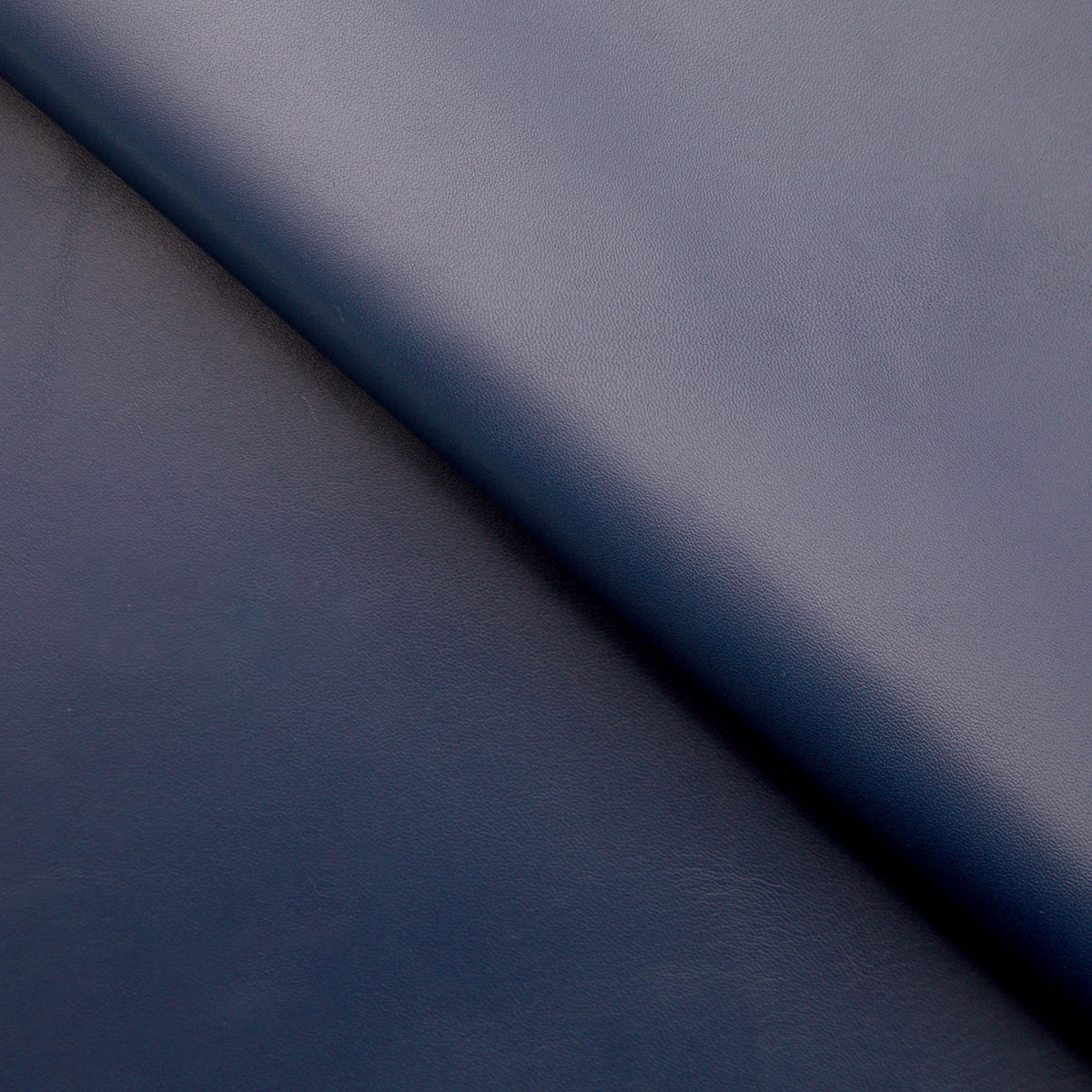 C22S00001 | Peau de Mouton Satinée Lisse