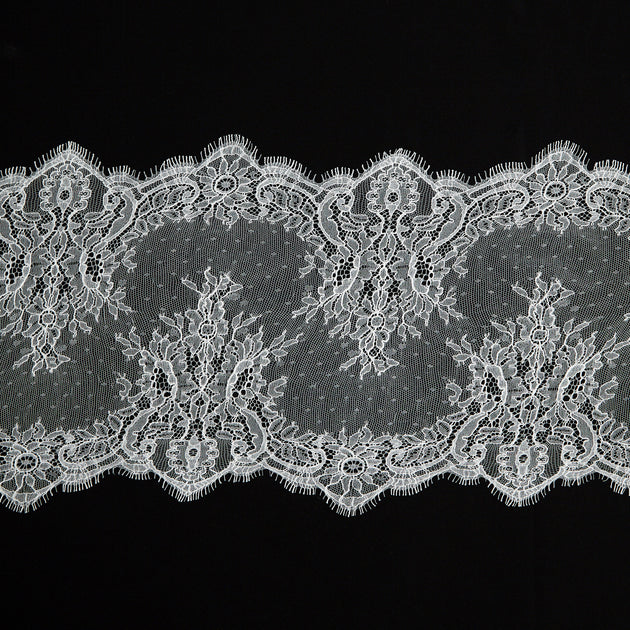 D20A00001 | Polyviscose Antique Floral Lace