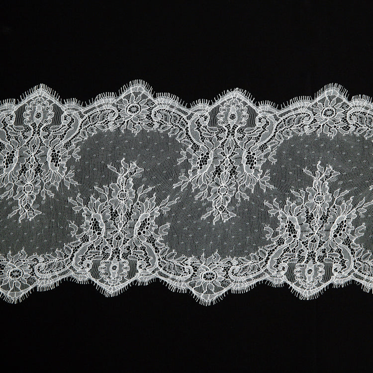 D20A00001 | Polyviscose Antique Floral Lace - view 1
