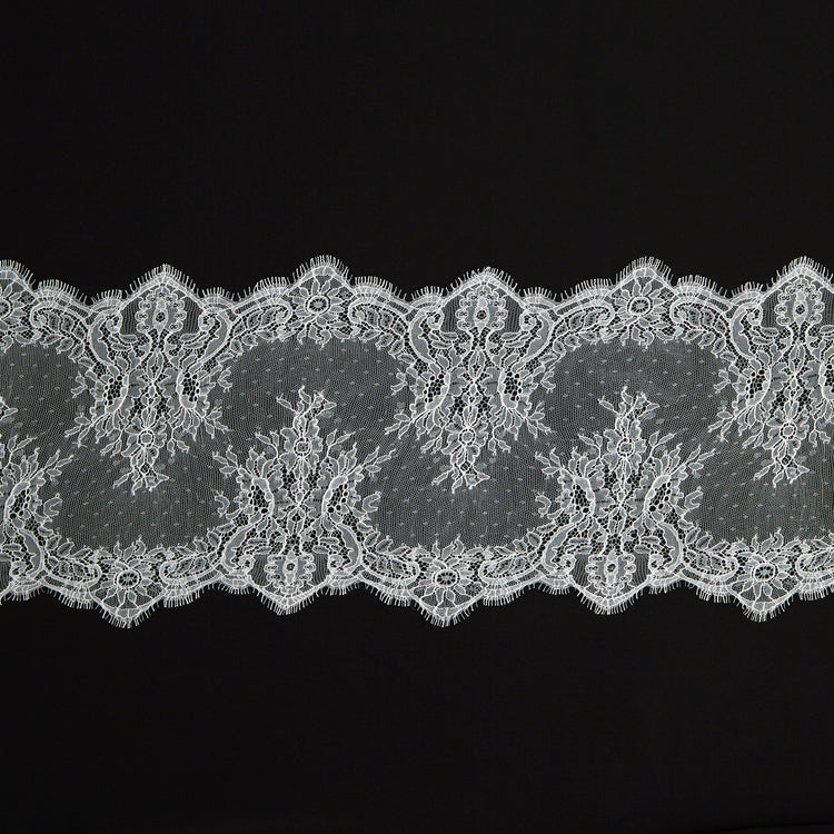 D20A00001 | Polyviscose Antique Floral Lace - view 2