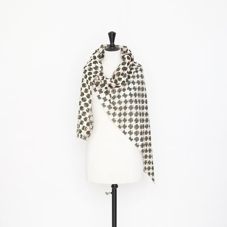  Broderie Lourde Géométrique