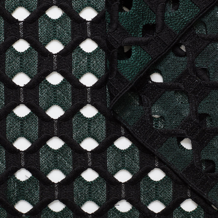 d21c00011 | Broderie Lourde Géométrique - vue 1