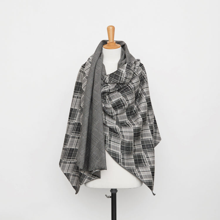 M20A00028 | Diamond Jacquard Jersey - view 2