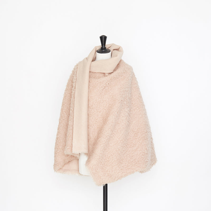 M21C00064 | Camel Wool & Silk Faux Fur