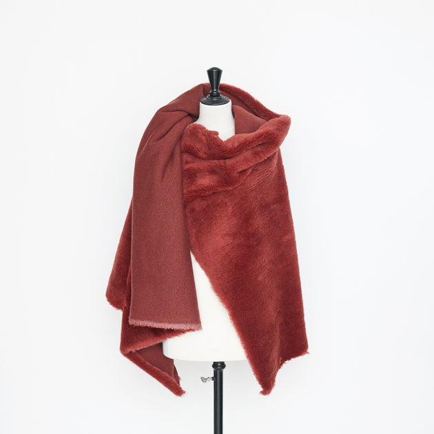 M21C00066 | Cashmere and Silk Teddy