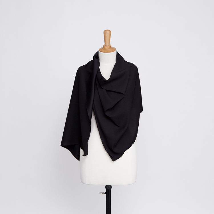 t20a00035 | Crêpe de Soie Stretch envers Satin - vue 2