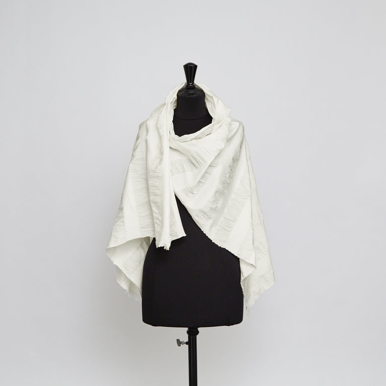 T20A00037 | Washed Silk And Cotton Seersucker - view 2
