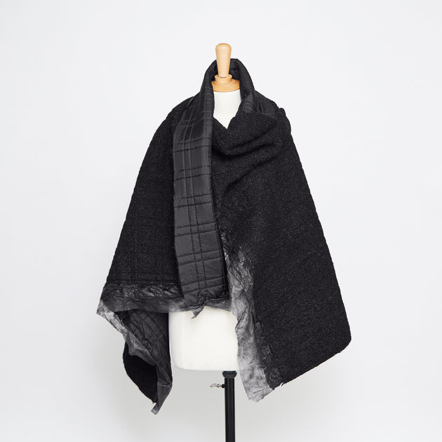 T20A00097 | Quilted Bouclé Wool