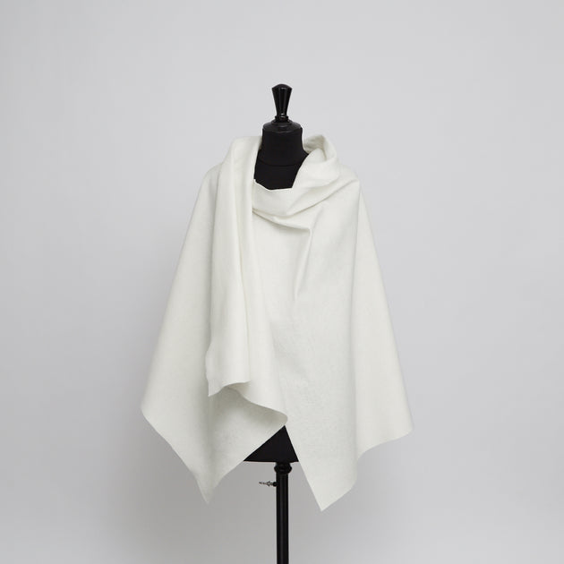 T20A00103 | Viscose And Wool Undercollar Felt