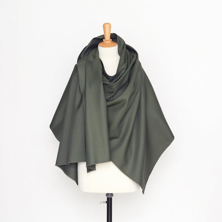 T20A00132 | Silk And Wool Smoking - view 6