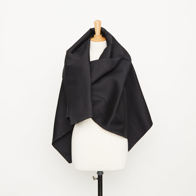 T20A00177 | Compact Cotton Wool Satin - view 2