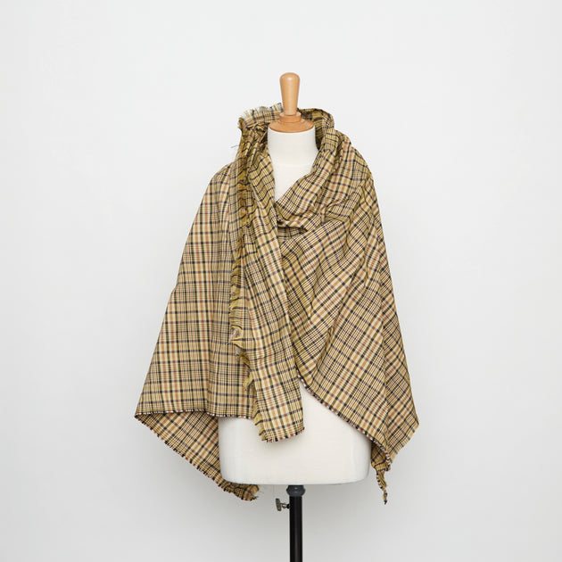 T20A00182 | Fancy Plaid Check