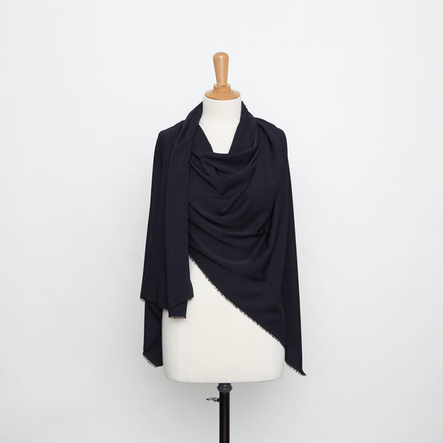 T20A00192 | Fluid Poly