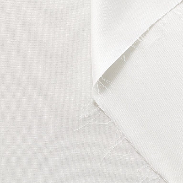 T20A00214 | Drape Fluid Viscose - view 1