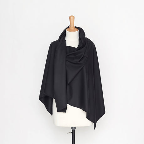  Fluid Wool Twill Tailoring