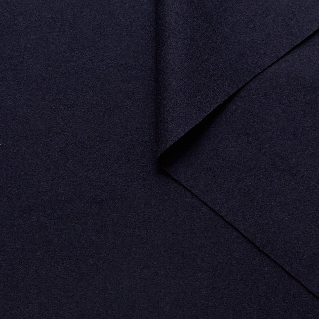 T20A00243 | Wool Drap Suiting