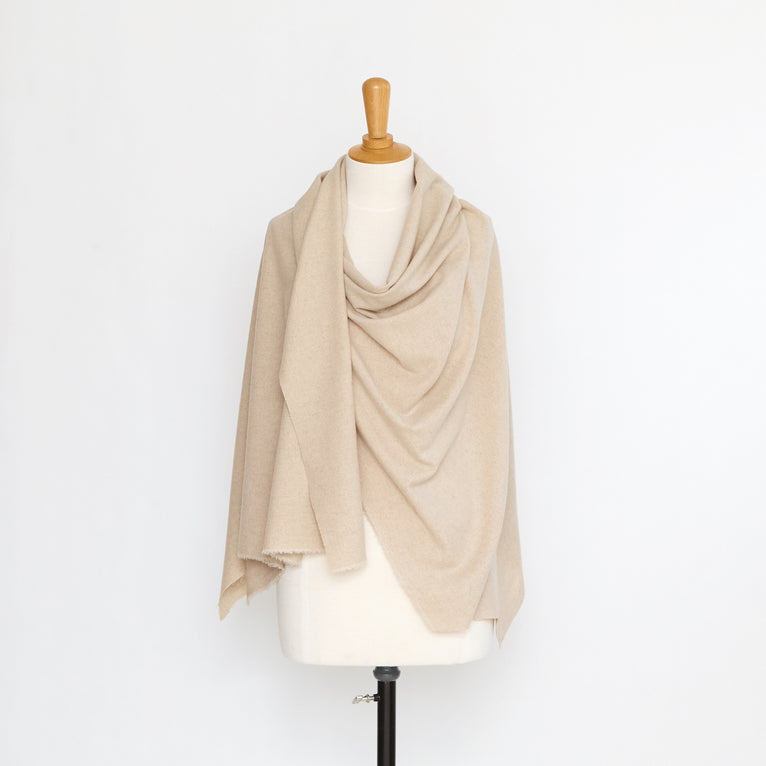 T20A00248 | Light Cashmere Etamine - view 2