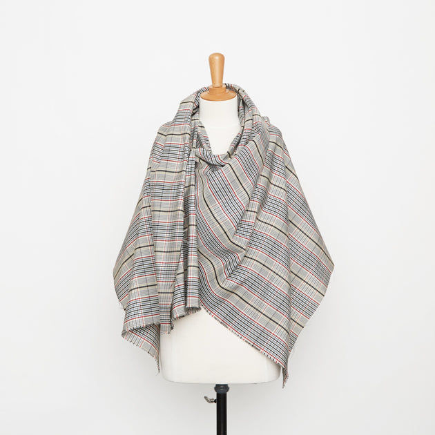 T20A00257 | Wool And Silk Fancy Prince Of Wales Check