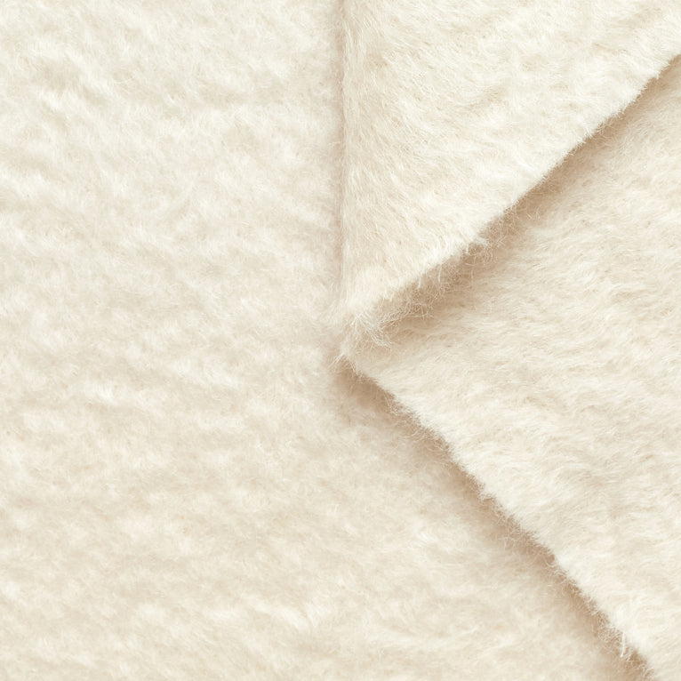 T20A00270 | Hairy Blanket - view 1